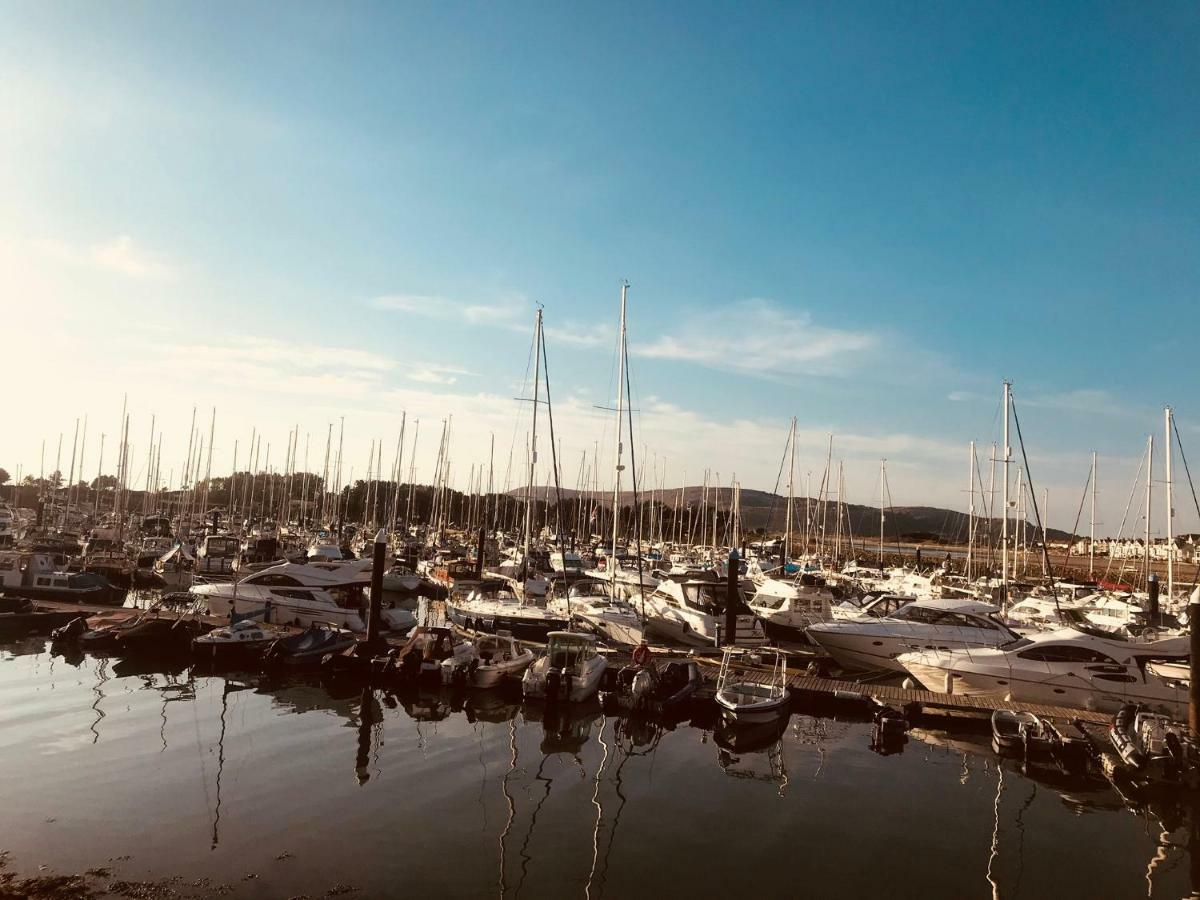 Vila Spring & Haven Conwy Exteriér fotografie
